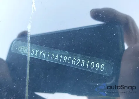 2012 Kia Sorento Lx from USA, damaged, VIN 5XYKT3A19CG231096